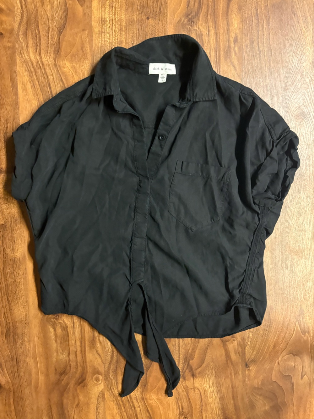 cloth & stone Black Tie-Front Short Sleeve Blouse